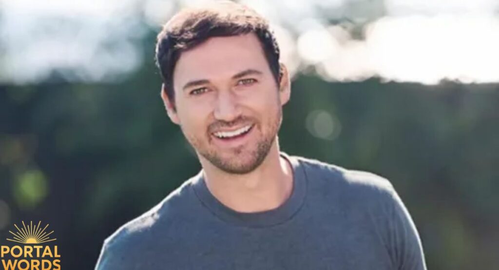 Clayton Grimm Personal Life